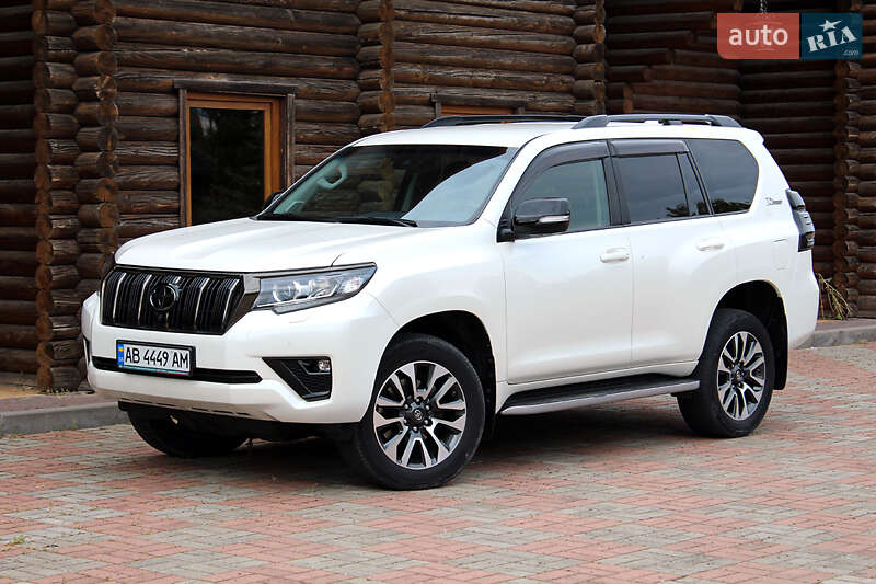 Toyota Land Cruiser Prado 2021
