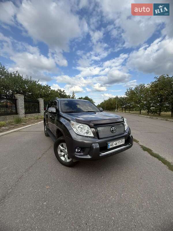 Toyota Land Cruiser Prado 2010