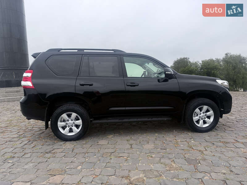 Внедорожник / Кроссовер Toyota Land Cruiser Prado 2014 в Житомире