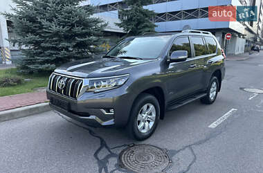 Внедорожник / Кроссовер Toyota Land Cruiser Prado 2020 в Киеве