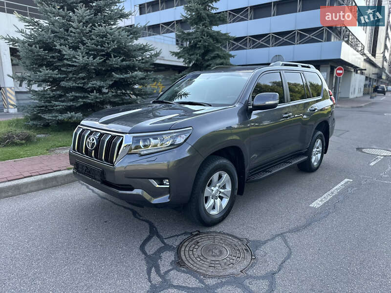 Внедорожник / Кроссовер Toyota Land Cruiser Prado 2020 в Киеве