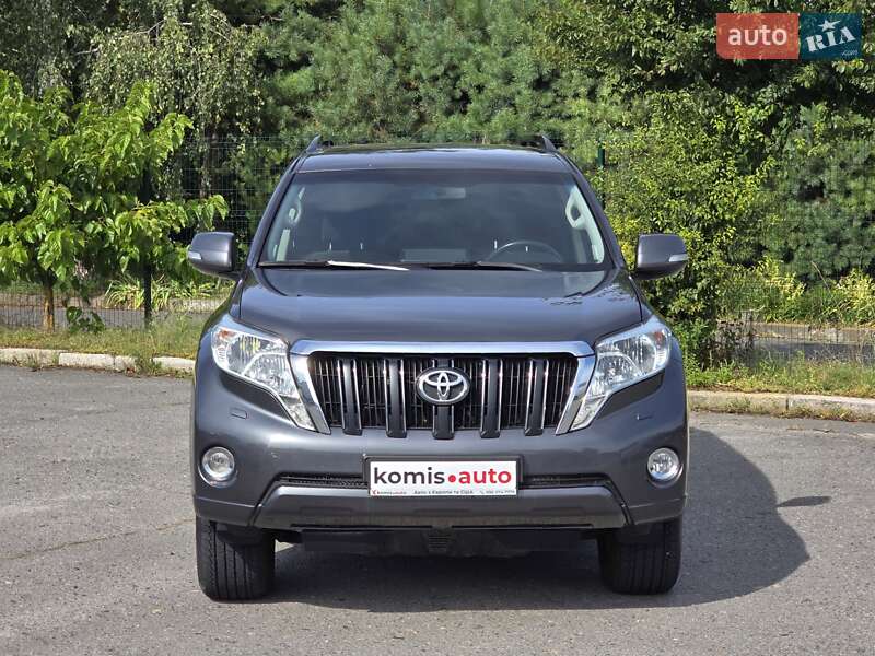 Внедорожник / Кроссовер Toyota Land Cruiser Prado 2017 в Хмельницком