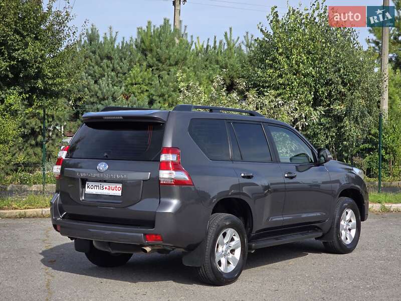 Внедорожник / Кроссовер Toyota Land Cruiser Prado 2017 в Хмельницком