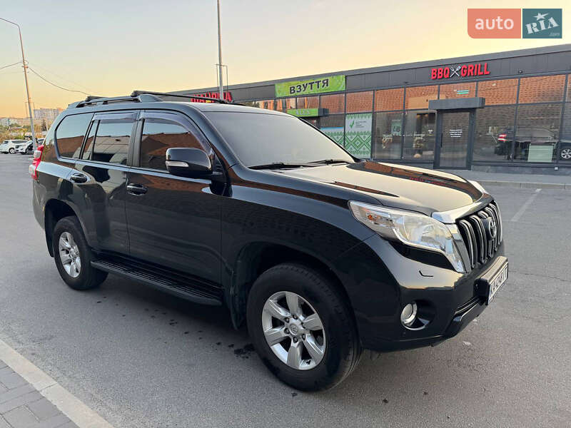 Внедорожник / Кроссовер Toyota Land Cruiser Prado 2016 в Киеве фото 3 Внедорожник / Кроссовер Toyota Land Cruiser Prado 2016 в Киеве