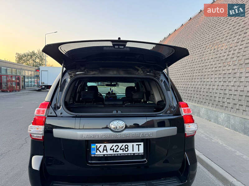 Внедорожник / Кроссовер Toyota Land Cruiser Prado 2016 в Киеве фото 18 Внедорожник / Кроссовер Toyota Land Cruiser Prado 2016 в Киеве