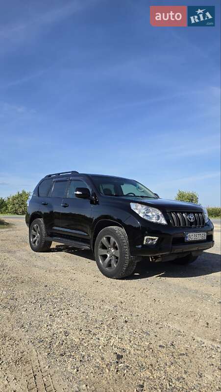 Позашляховик / Кросовер Toyota Land Cruiser Prado 2012 в Чорткові