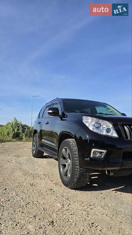 Позашляховик / Кросовер Toyota Land Cruiser Prado 2012 в Чорткові