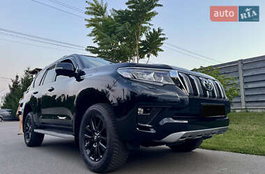 Позашляховик / Кросовер Toyota Land Cruiser Prado 2019 в Києві