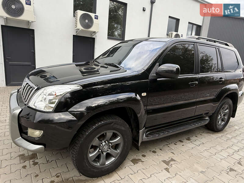 Внедорожник / Кроссовер Toyota Land Cruiser Prado 2007 в 