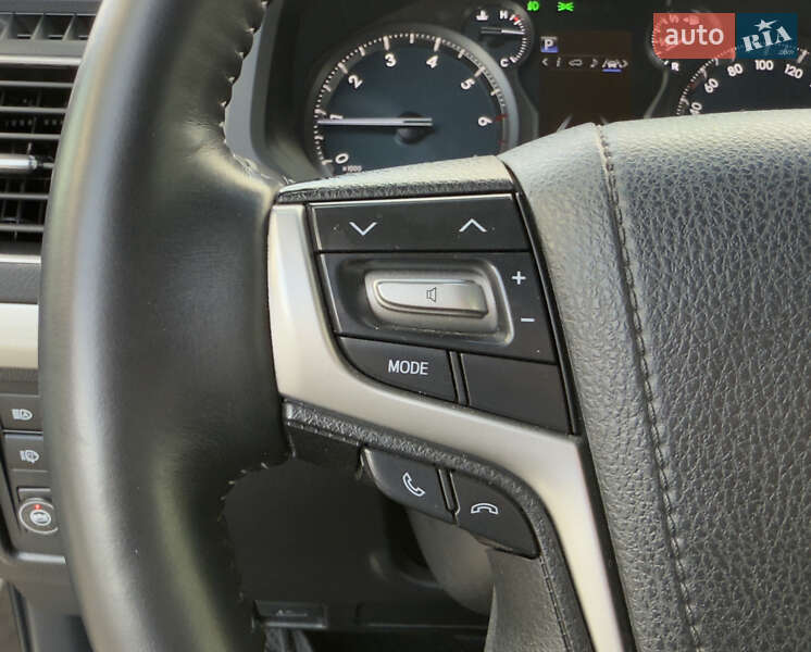 Внедорожник / Кроссовер Toyota Land Cruiser Prado 2020 в Киеве