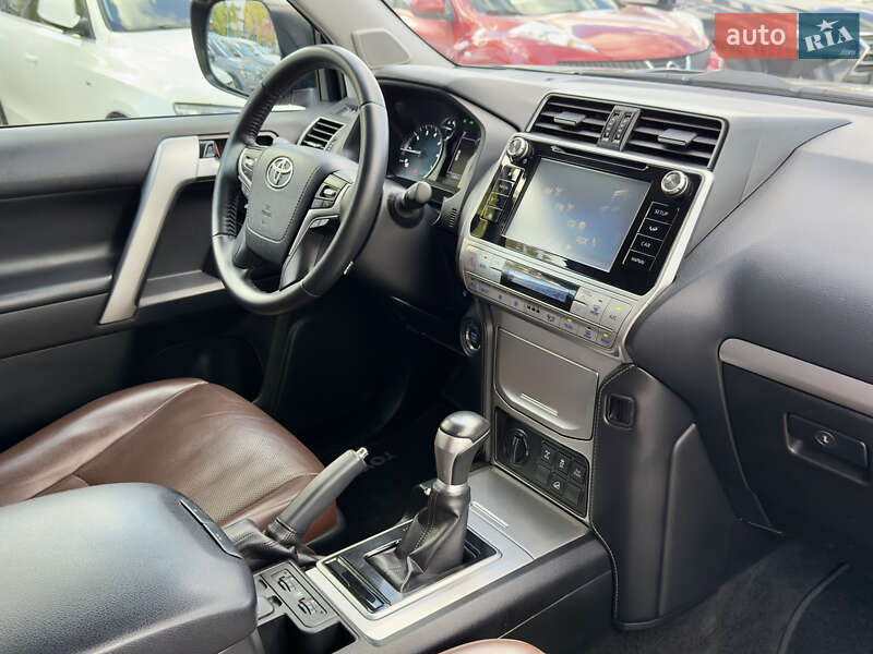 Внедорожник / Кроссовер Toyota Land Cruiser Prado 2020 в Киеве