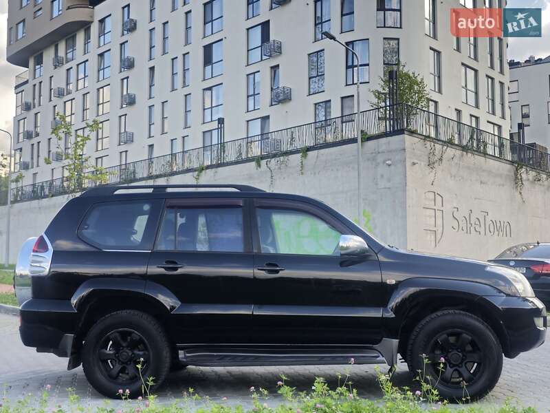 Позашляховик / Кросовер Toyota Land Cruiser Prado 2005 в Львові