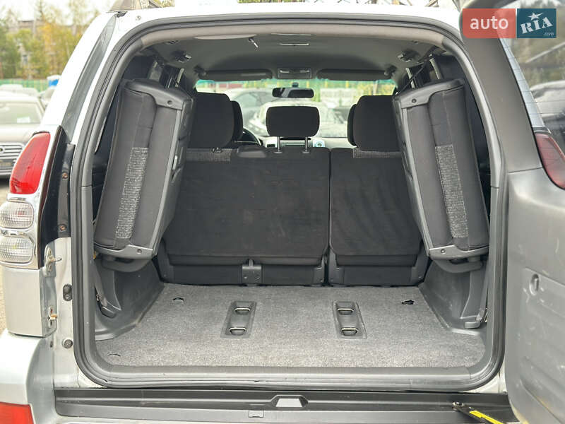 Внедорожник / Кроссовер Toyota Land Cruiser Prado 2005 в Харькове