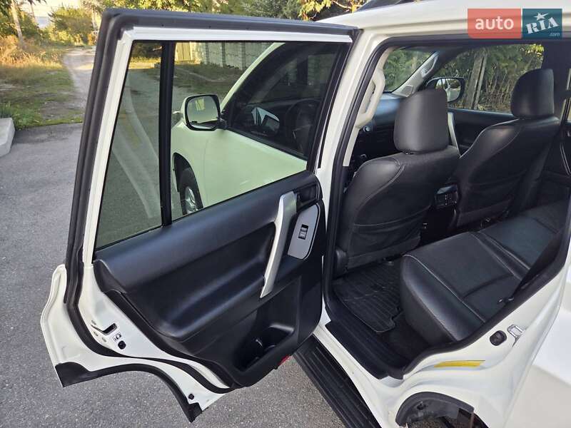 Внедорожник / Кроссовер Toyota Land Cruiser Prado 2014 в Каменском фото 21 Внедорожник / Кроссовер Toyota Land Cruiser Prado 2014 в Каменском