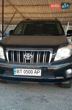Внедорожник / Кроссовер Toyota Land Cruiser Prado 2010 в Киеве