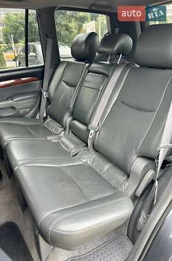 Внедорожник / Кроссовер Toyota Land Cruiser Prado 2006 в 