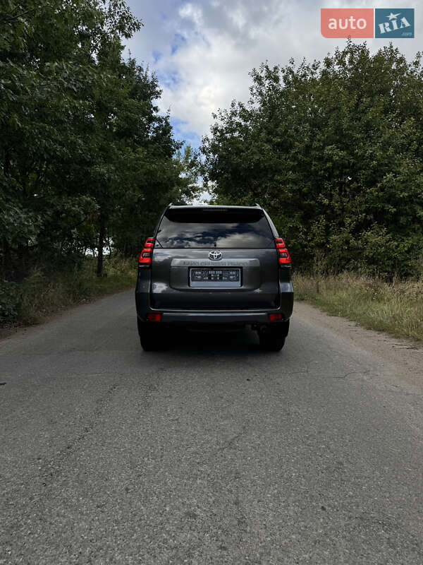 Позашляховик / Кросовер Toyota Land Cruiser Prado 2019 в Вінниці фото 4 Позашляховик / Кросовер Toyota Land Cruiser Prado 2019 в Вінниці