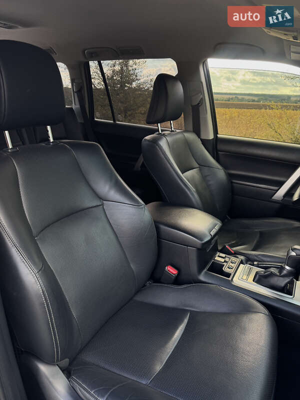 Позашляховик / Кросовер Toyota Land Cruiser Prado 2019 в Вінниці фото 14 Позашляховик / Кросовер Toyota Land Cruiser Prado 2019 в Вінниці