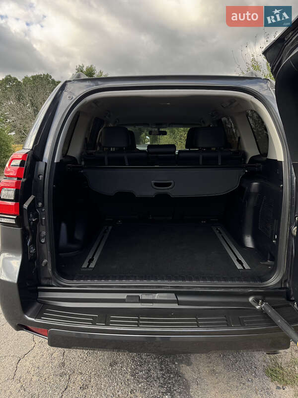 Позашляховик / Кросовер Toyota Land Cruiser Prado 2019 в Вінниці фото 23 Позашляховик / Кросовер Toyota Land Cruiser Prado 2019 в Вінниці