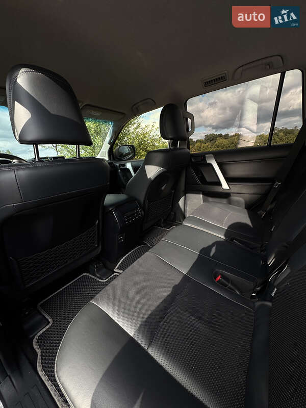 Позашляховик / Кросовер Toyota Land Cruiser Prado 2019 в Вінниці фото 29 Позашляховик / Кросовер Toyota Land Cruiser Prado 2019 в Вінниці