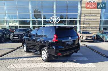 Позашляховик / Кросовер Toyota Land Cruiser Prado 2019 в 