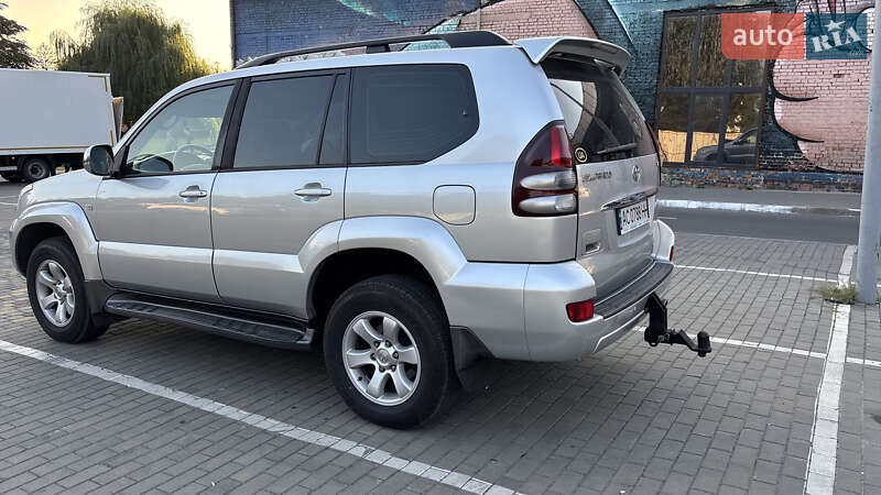 Внедорожник / Кроссовер Toyota Land Cruiser Prado 2006 в Луцке
