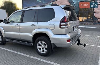 Внедорожник / Кроссовер Toyota Land Cruiser Prado 2006 в  фото 3 Внедорожник / Кроссовер Toyota Land Cruiser Prado 2006 в