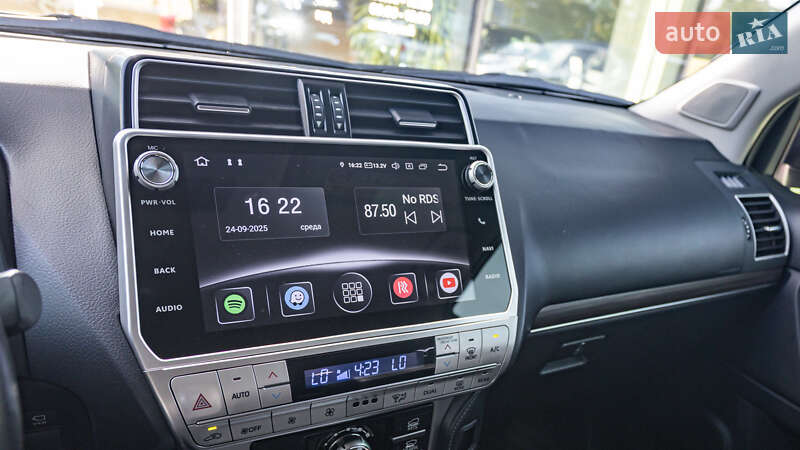 Внедорожник / Кроссовер Toyota Land Cruiser Prado 2019 в Днепре