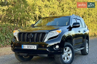 Внедорожник / Кроссовер Toyota Land Cruiser Prado 2015 в 