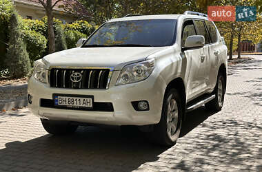 Внедорожник / Кроссовер Toyota Land Cruiser Prado 2012 в Одессе
