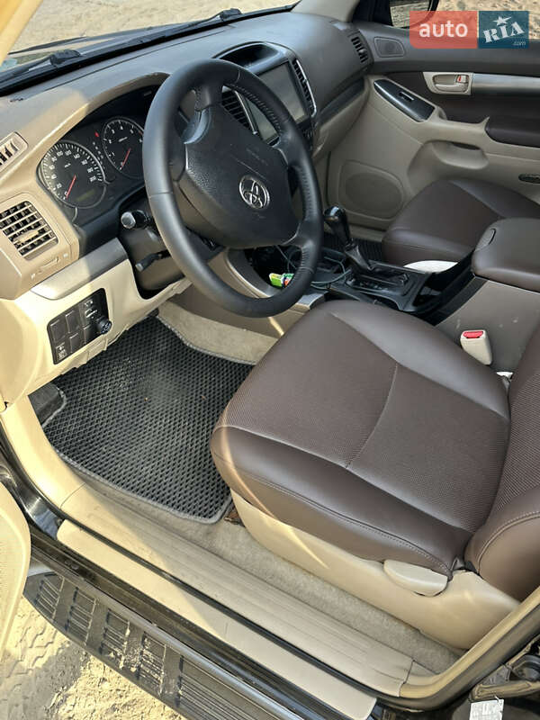 Внедорожник / Кроссовер Toyota Land Cruiser Prado 2004 в Днепре фото 6 Внедорожник / Кроссовер Toyota Land Cruiser Prado 2004 в Днепре