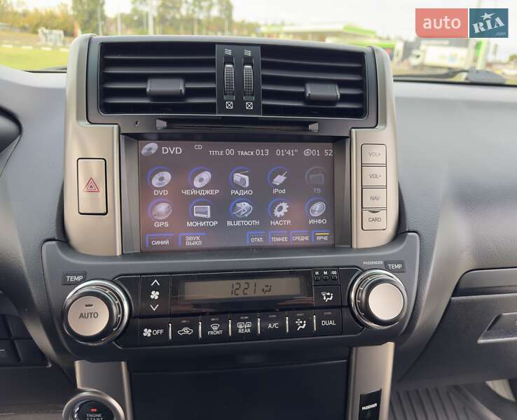 Позашляховик / Кросовер Toyota Land Cruiser Prado 2012 в Харкові