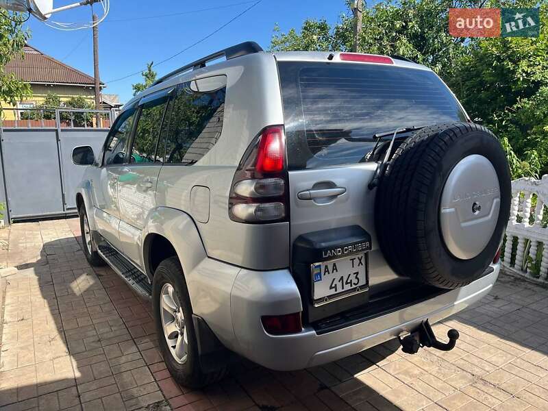 Внедорожник / Кроссовер Toyota Land Cruiser Prado 2003 в Киеве