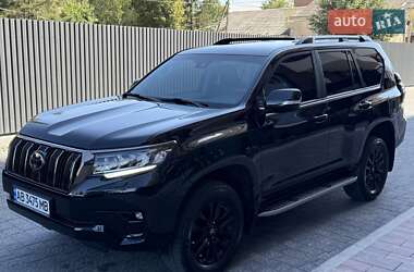 Внедорожник / Кроссовер Toyota Land Cruiser Prado 2021 в 