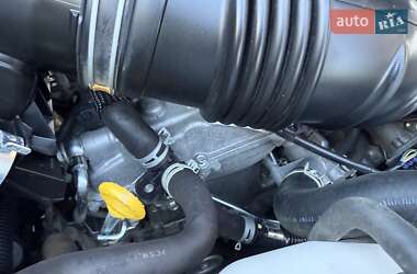 Внедорожник / Кроссовер Toyota Land Cruiser Prado 2021 в 