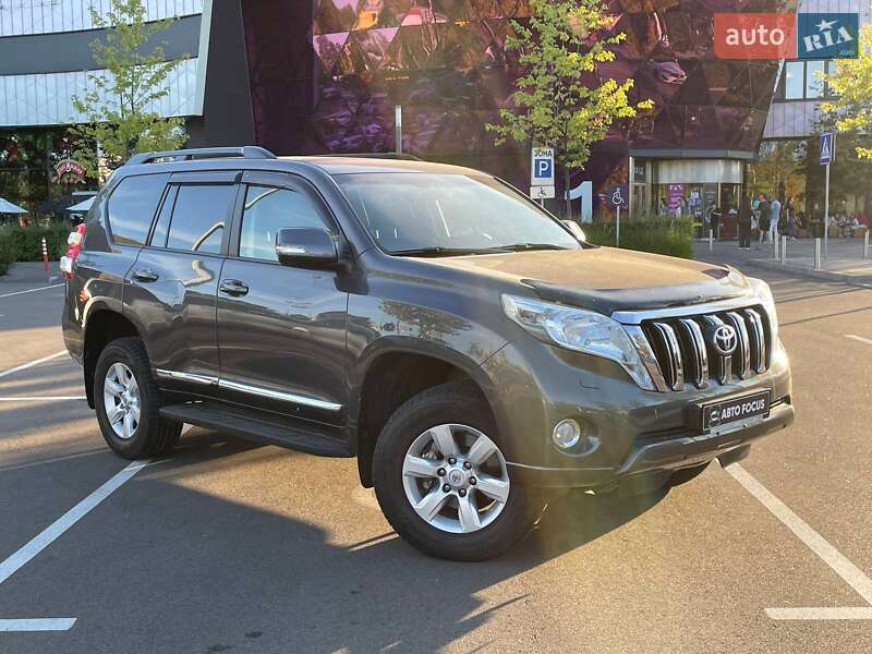 Toyota Land Cruiser Prado 2015
