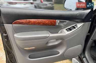 Внедорожник / Кроссовер Toyota Land Cruiser Prado 2006 в 
