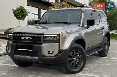 Внедорожник / Кроссовер Toyota Land Cruiser Prado 2025 в 