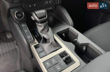 Внедорожник / Кроссовер Toyota Land Cruiser Prado 2025 в 
