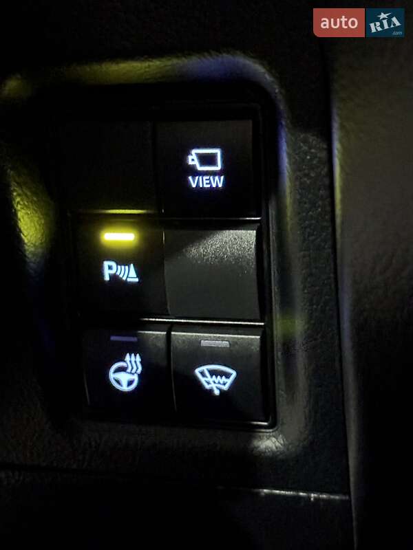 Внедорожник / Кроссовер Toyota Land Cruiser Prado 2019 в Хмельницком