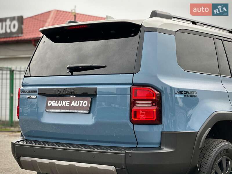 Позашляховик / Кросовер Toyota Land Cruiser Prado 2024 в Києві