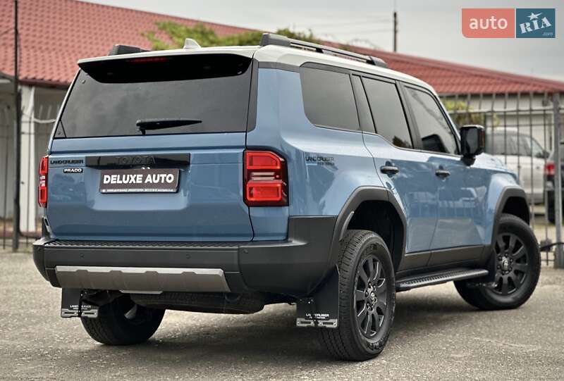 Позашляховик / Кросовер Toyota Land Cruiser Prado 2024 в Києві
