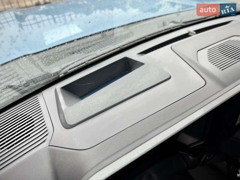 Позашляховик / Кросовер Toyota Land Cruiser Prado 2024 в Києві