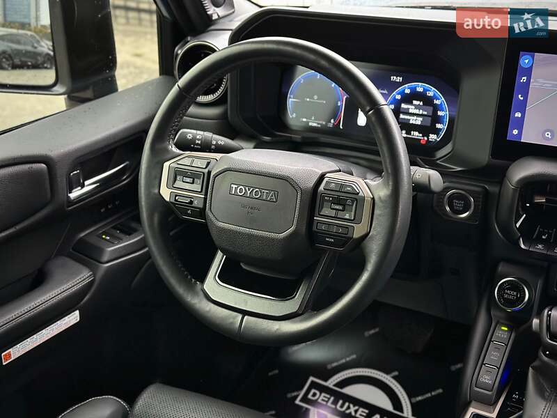 Позашляховик / Кросовер Toyota Land Cruiser Prado 2024 в Києві