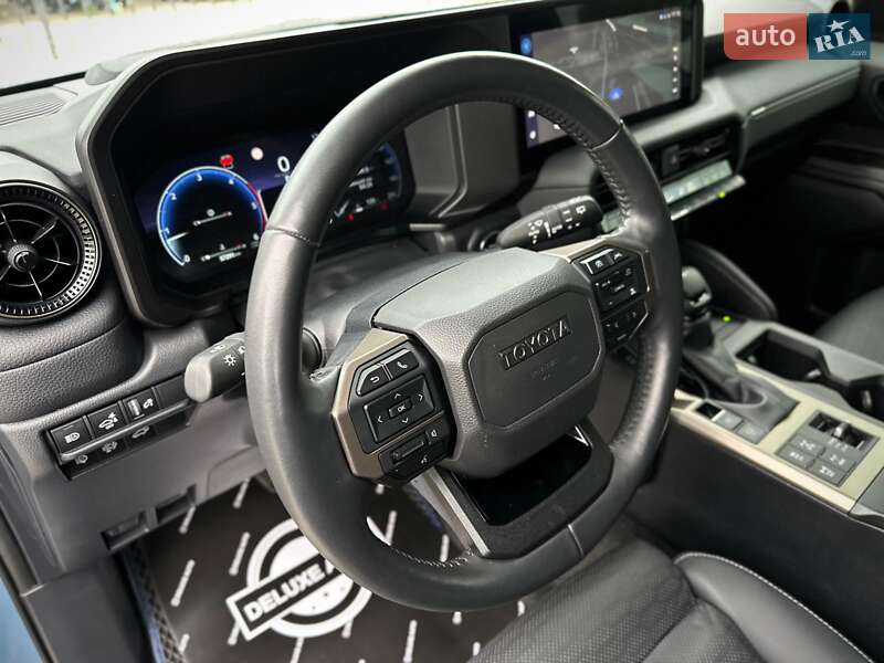 Позашляховик / Кросовер Toyota Land Cruiser Prado 2024 в Києві