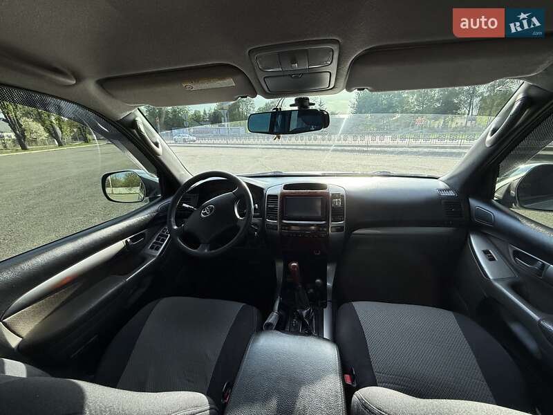 Позашляховик / Кросовер Toyota Land Cruiser Prado 2006 в Первомайську