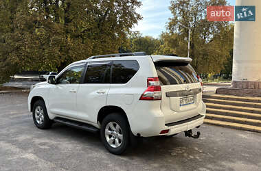 Внедорожник / Кроссовер Toyota Land Cruiser Prado 2017 в 