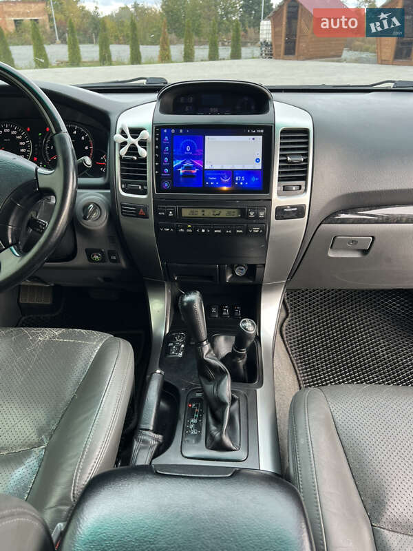 Внедорожник / Кроссовер Toyota Land Cruiser Prado 2008 в Новоднестровске