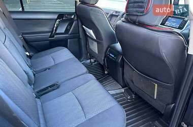 Внедорожник / Кроссовер Toyota Land Cruiser Prado 2018 в 