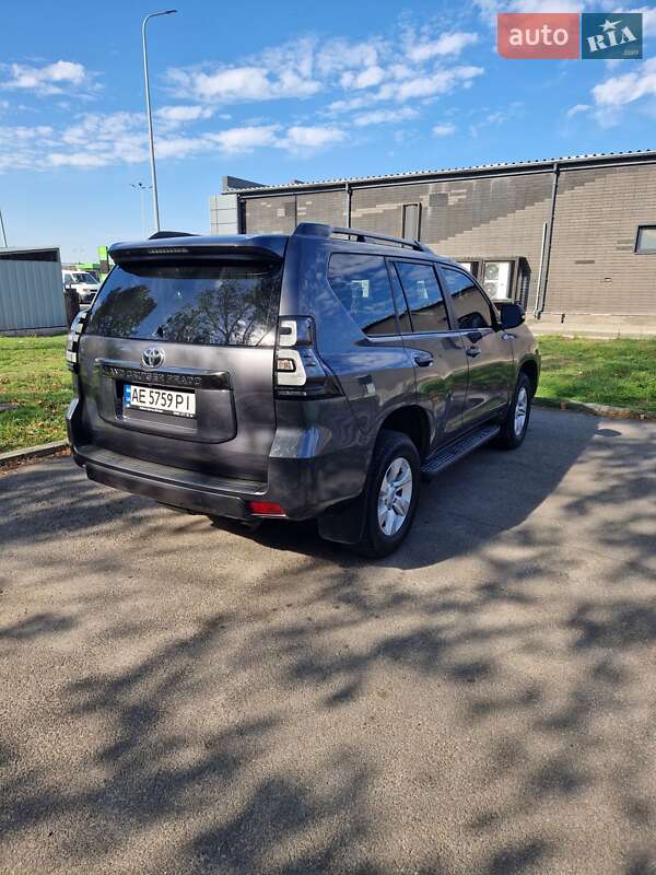 Внедорожник / Кроссовер Toyota Land Cruiser Prado 2020 в Днепре